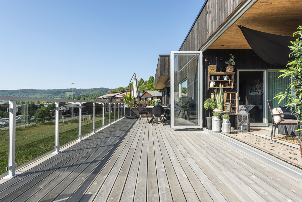 Terrassebord grå UNO