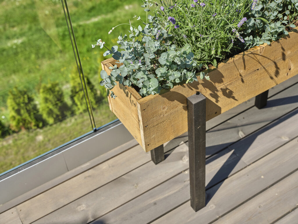 Blomsterkasse i MøreRoyal