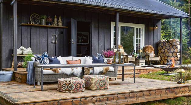 Halvor Bakkes terrasse på Boblebu. Terrasse i MøreRoyal brun, DUO.