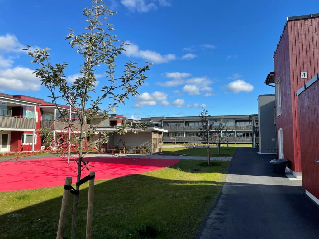 Kvislaparken Verdal - Lekter til terrasse i MøreRoyal - Talgø